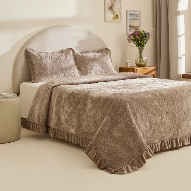 Karaca Audrey Grey Tagesdecke Set 3 teilig 230x240cm